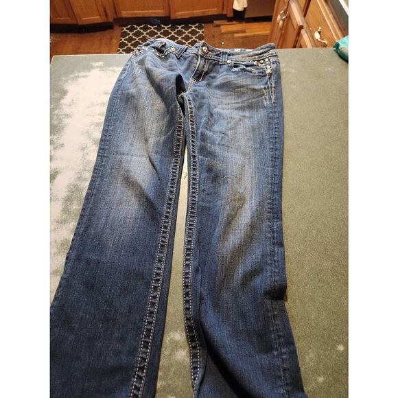 Miss Me Studded Diamond Bedazzled Straight Jeans sz 31 - Picture 5 of 5